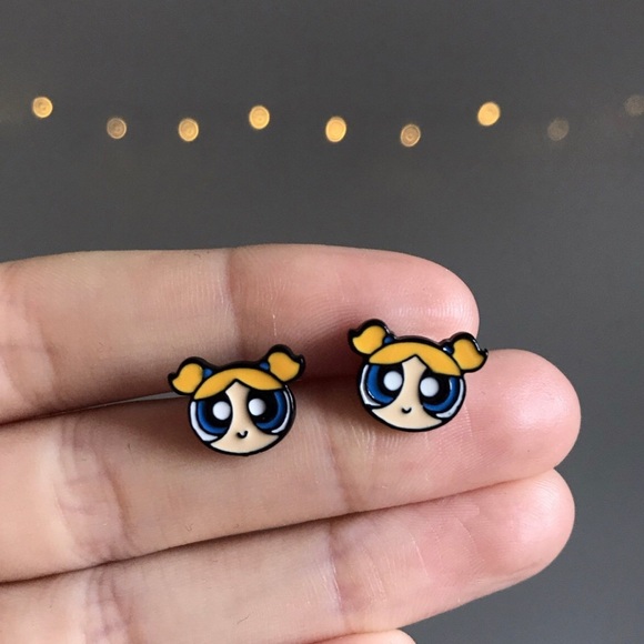 Unbranded Jewelry - Earrings